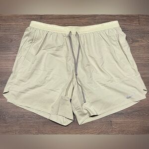 Nike Men's Stride Dri-Fit 7" 2-in-1 Running Shorts